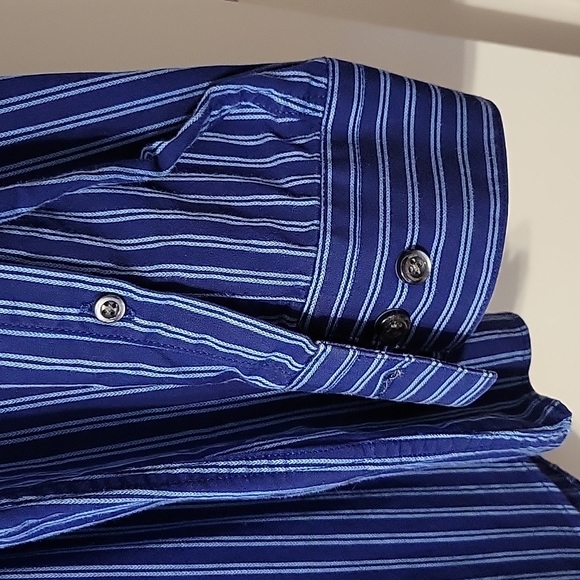 Dark blue/light blue striped mens button down shirt - Picture 4 of 7